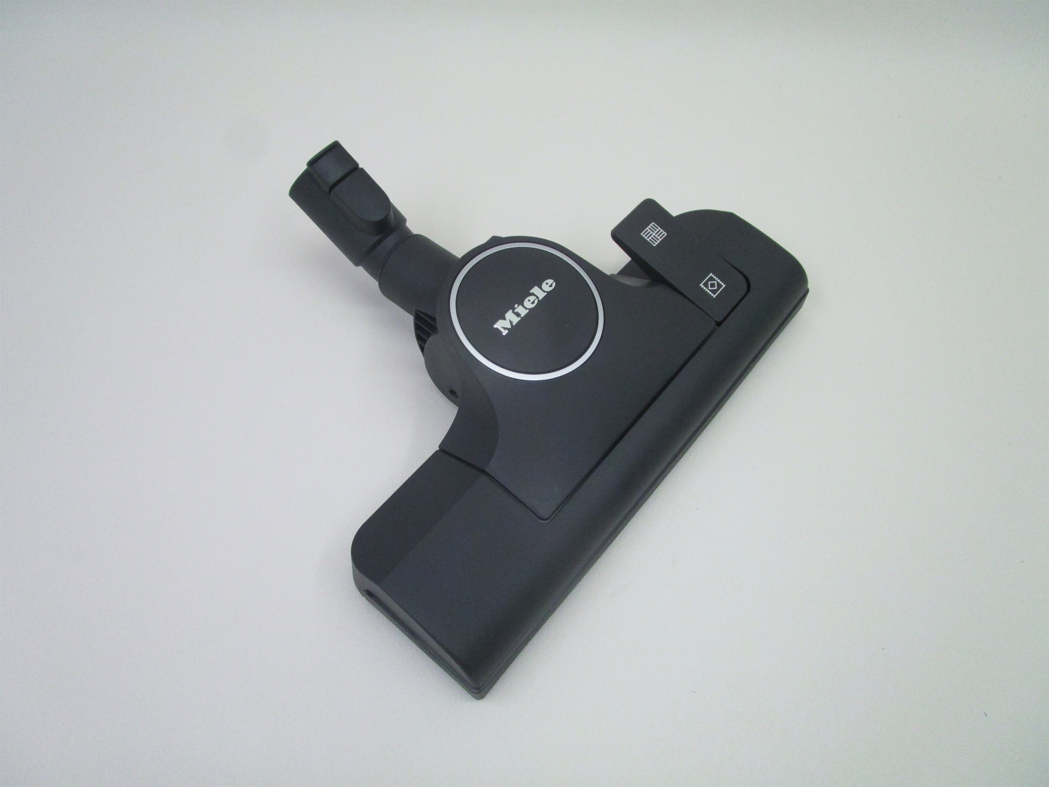 MIELE COMPLETE C3 CAT&DOG FLEX POWERLINE SGEF5